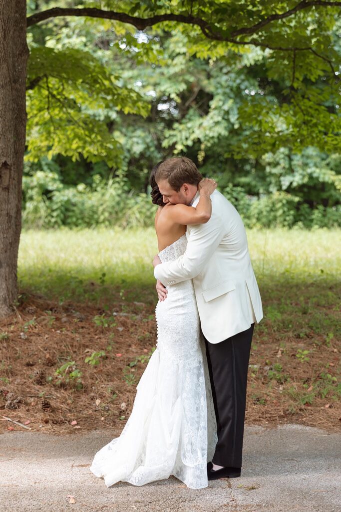 Nautical Inspired Summer Wedding; Alabama based wedding planner serving clients across the Southeast; Chelsea Kennedy Weddings