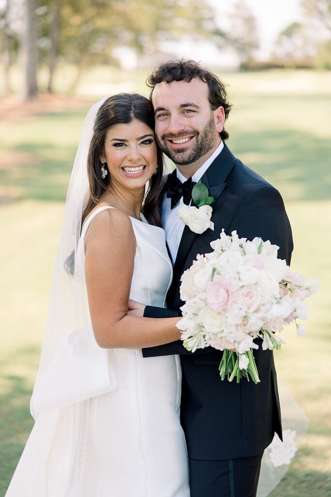 Turtle Point Yacht and Country Club Wedding; Alabama based wedding planner serving clients across the Southeast; Chelsea Kennedy Weddings